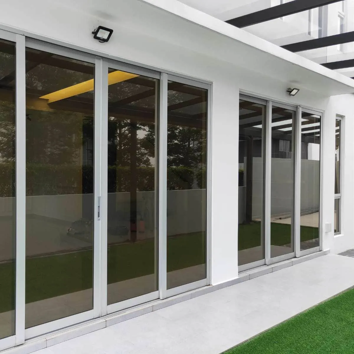 Villa window tinting Dubai